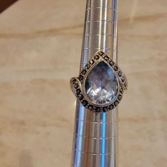 Silver Marcasite Ring - Picture 3 of 6